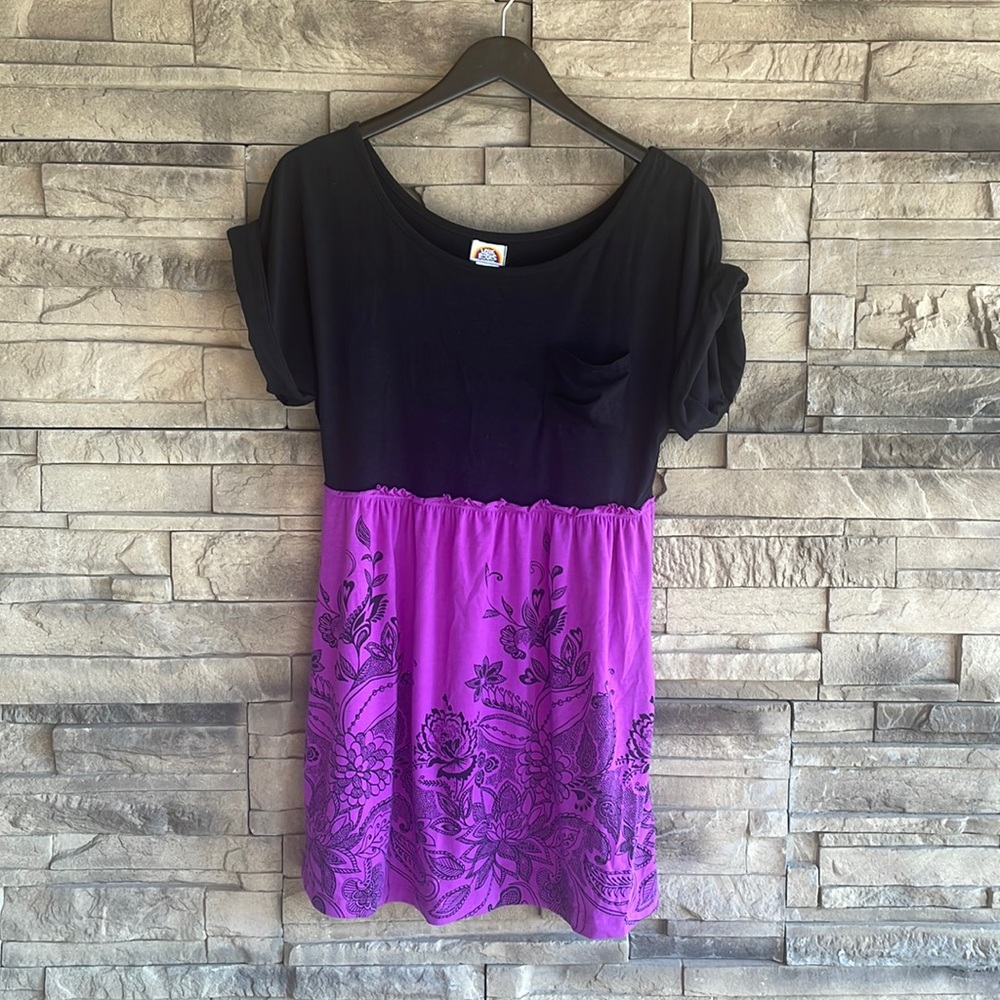 💜Cute ! Women’s XL Love Rocks Mini Dress